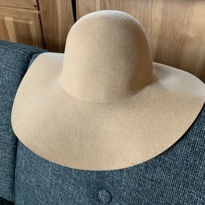wide brim hat from AA 100% wool
